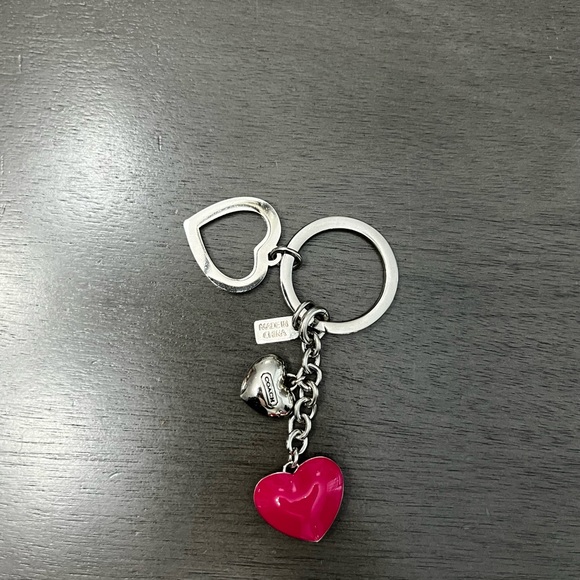 Coach Bag Charm / Key Chain Pink hearts 💕 - Picture 2 of 2
